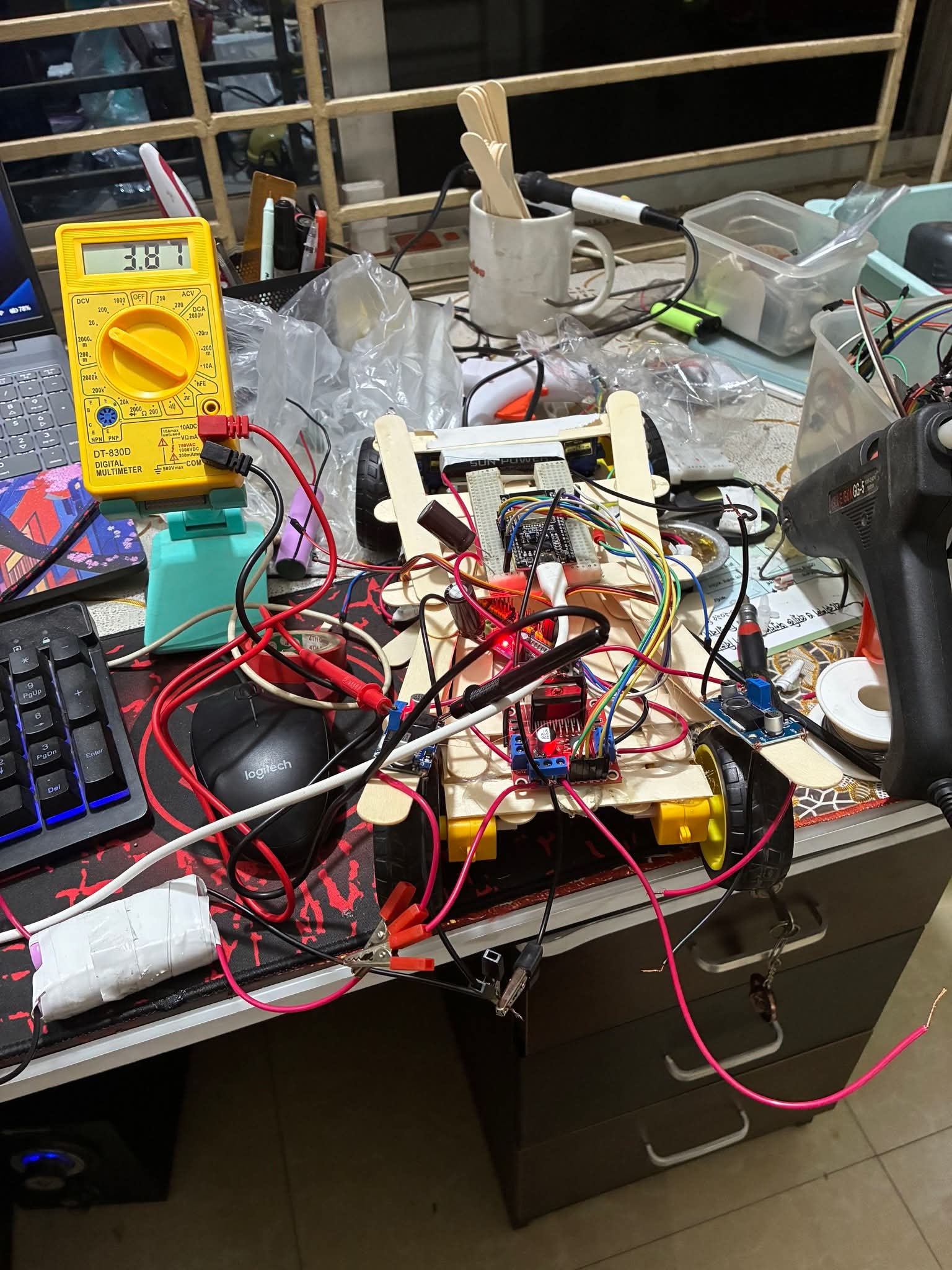 ESP32 WiFi Controlled Car